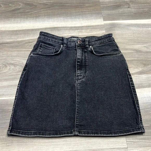 Zara  black denim skirt size small - Picture 1 of 7